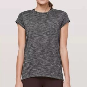 Lululemon Another Mile Short Sleeve Shirt Size 4